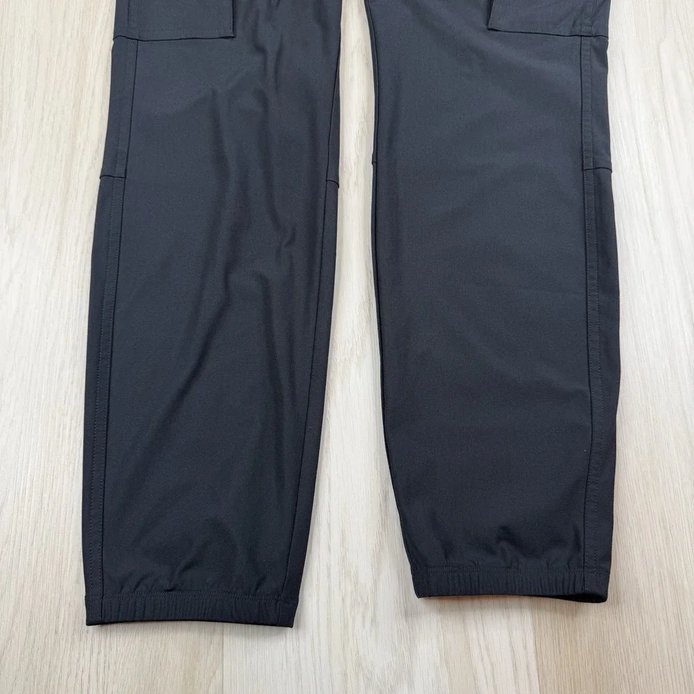 Vuori Meta Cargo Pants Mens Size S Small Jogger Tapered Leg Stretch V451 Black